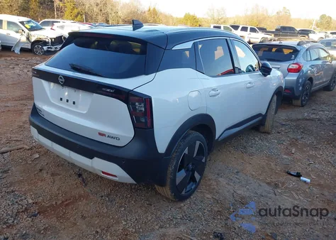 2025 Nissan Kicks Sr Intelligent Awd z USA, uszkodzony, nr VIN 3N8AP6DBXSL356061